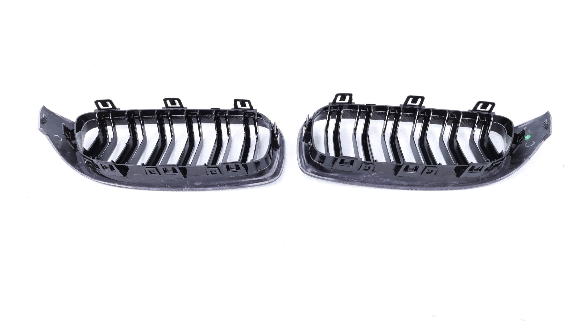BMW F32/F33/F80/F82/F83 KARBONFIBER PERFORMANCE GRILL