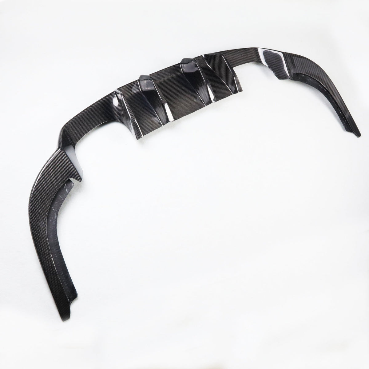 BMW F87 V - TYPE KARBONFIBER DIFFUSER
