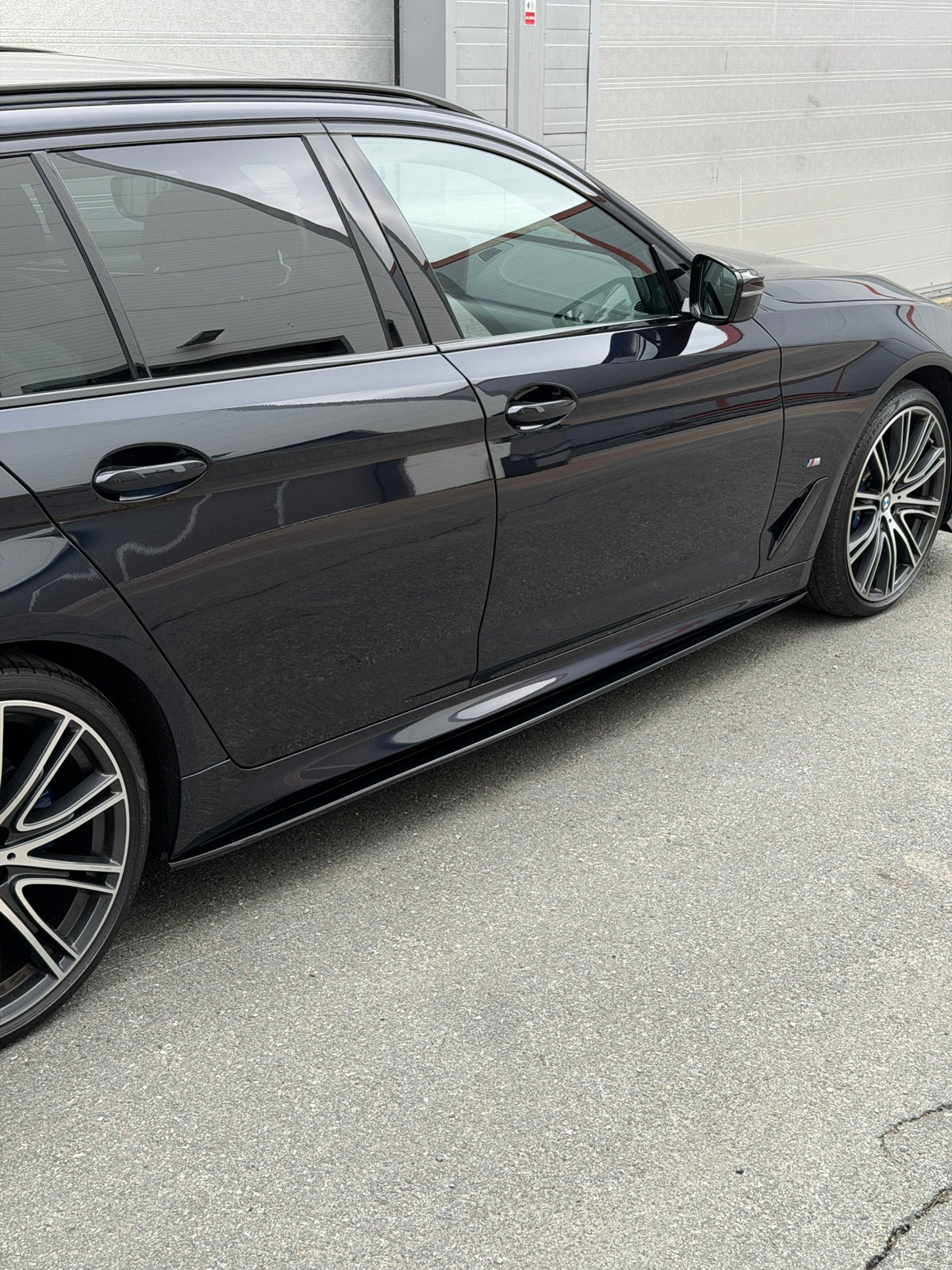 BMW G30/G31 PERFORMANCE SIDESKJØRT