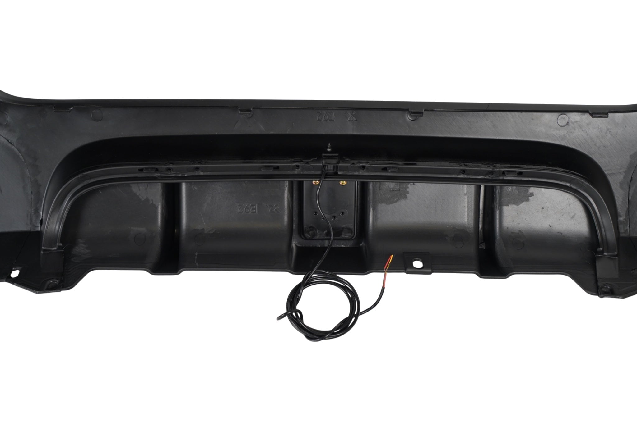 E92 & E93 M - Performance Style Diffusor med LED – Gloss Black (Twin Left)