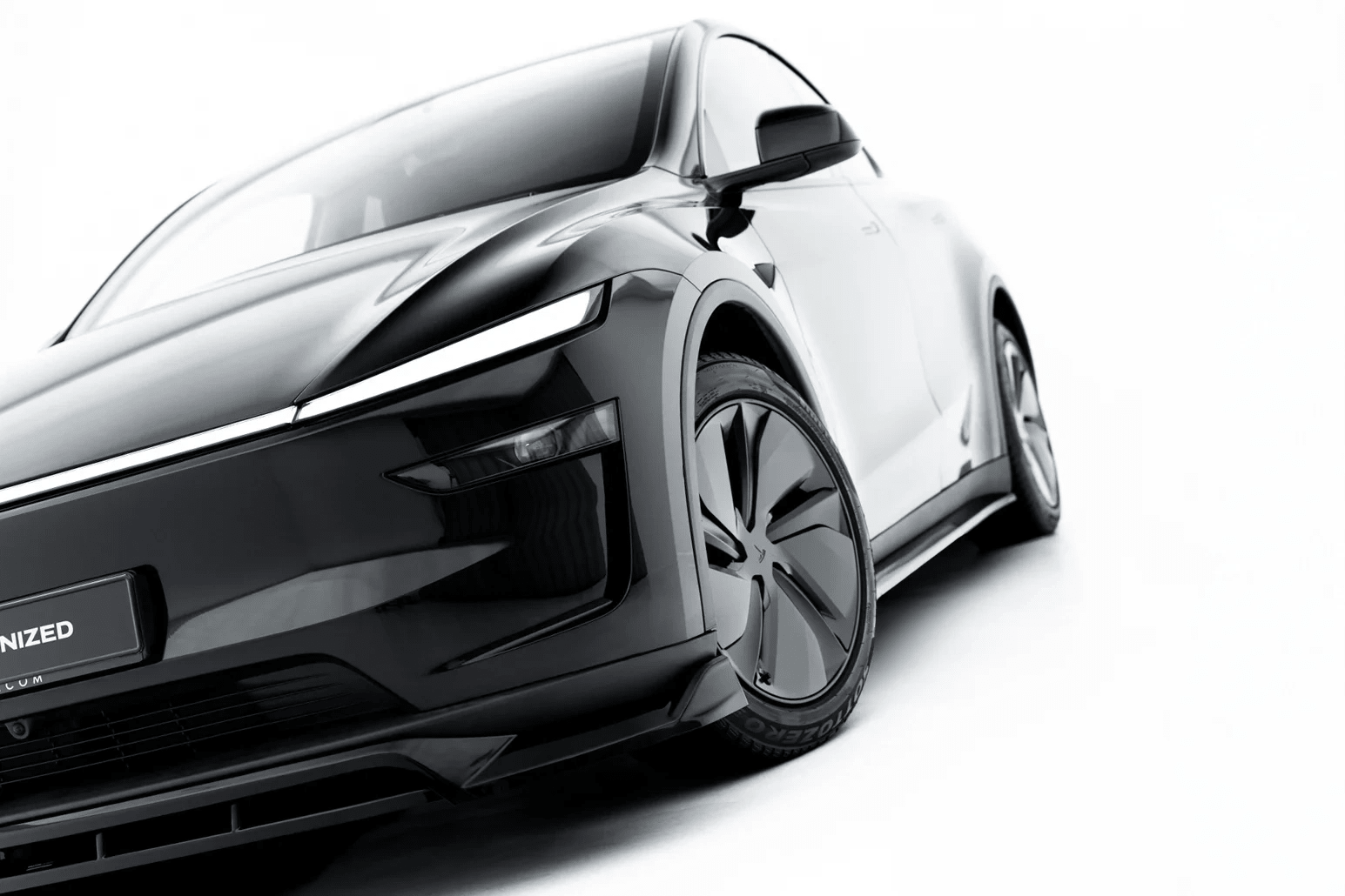Maxton Design Splitter Kit – Tesla Model Y Premium Mk1 Facelift(Juniper)