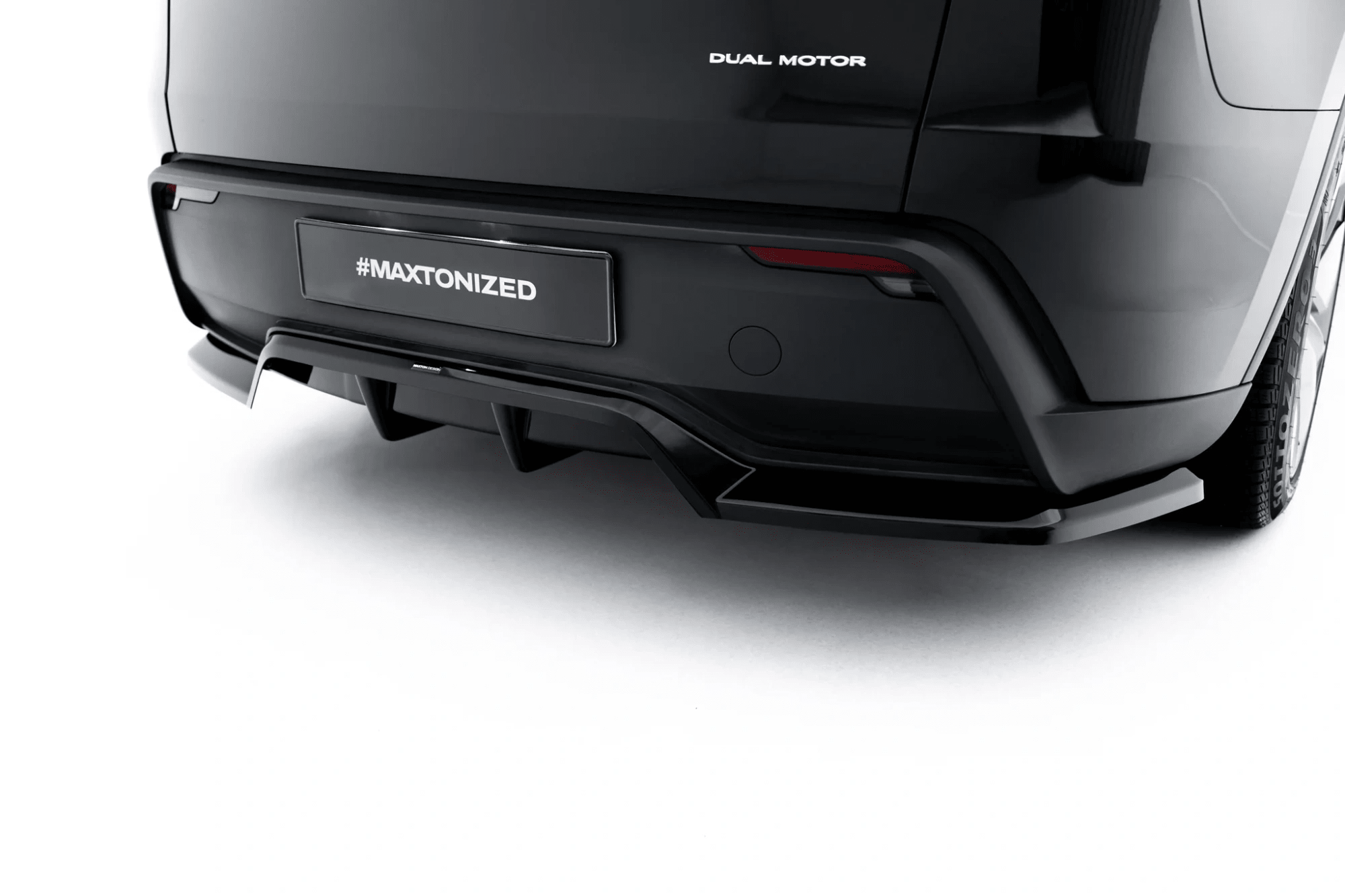 Maxton Design Splitter Kit – Tesla Model Y Premium Mk1 Facelift(Juniper)