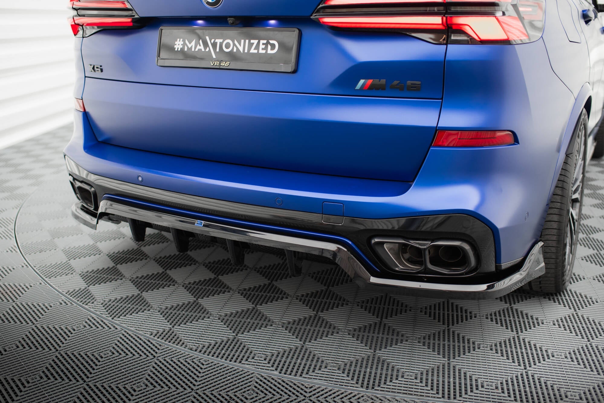 Maxton Design Splitter Kit V.2 – BMW X5 M - Pack G05 Facelift