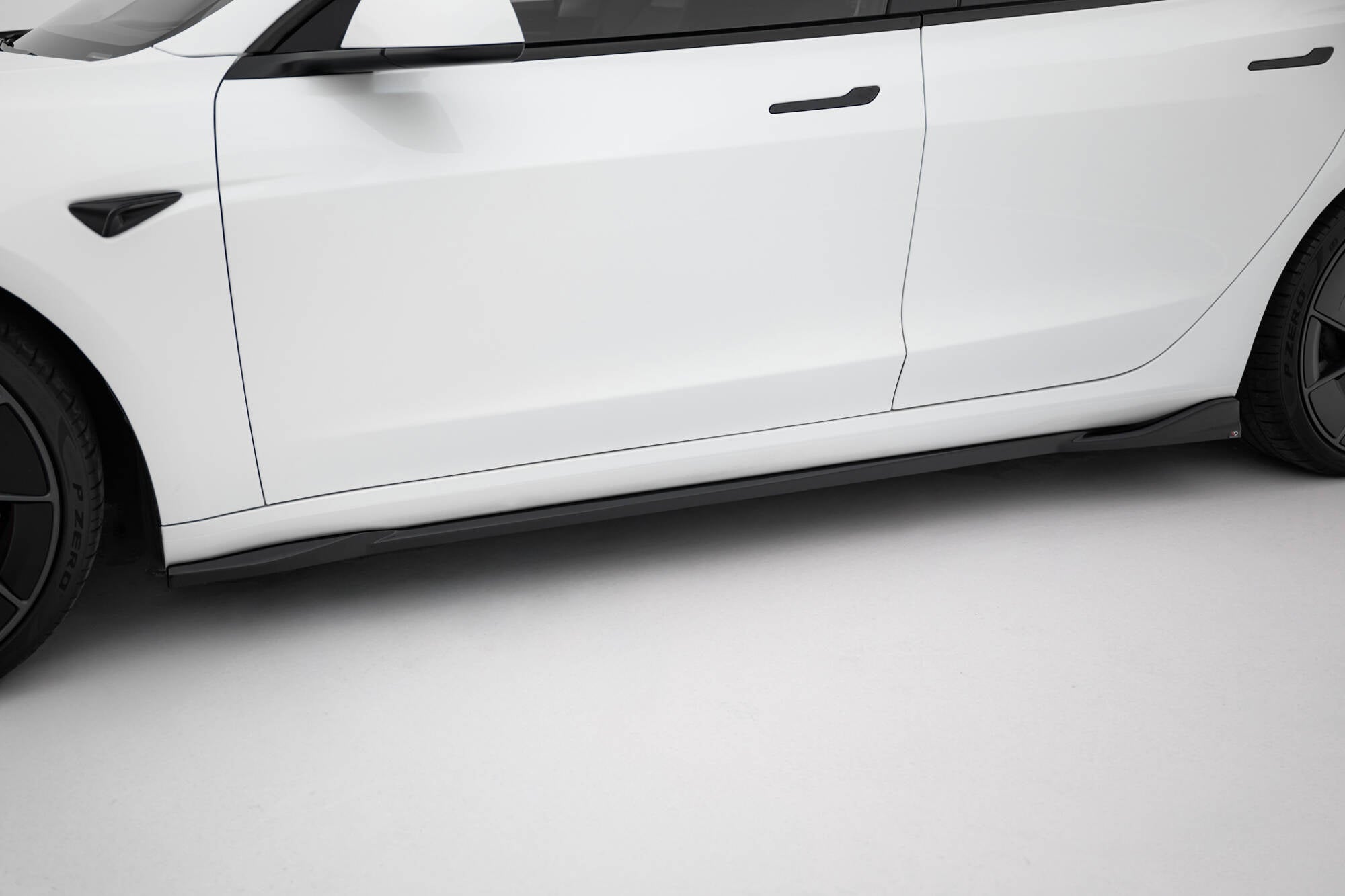 Maxton Set of Splitters – Tesla Model 3 Performance Mk1 Facelift