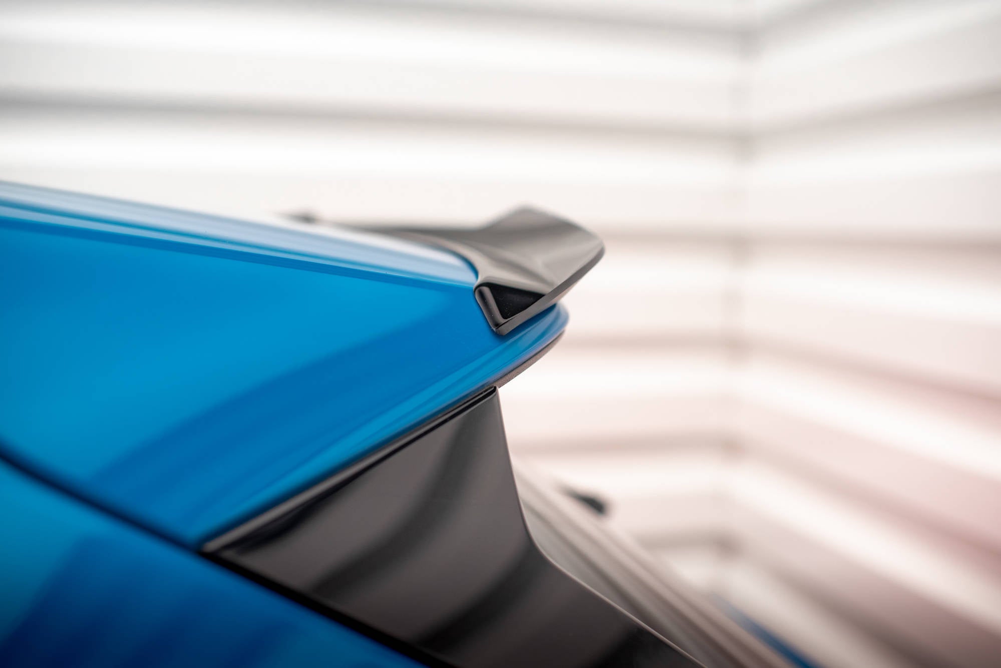 Maxton Upper Spoiler Cap – Audi e - tron