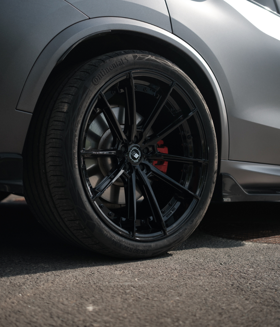SixNine FF-THREE 22" Komplett Felgsett | BMW X5/X6/X7 G05/G06/G07 - AL BILDELER