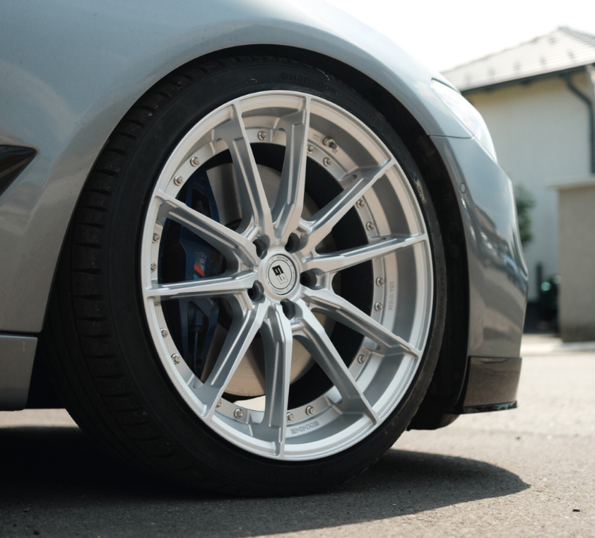 SixNine FF-THREE 20" Komplett Felgsett | BMW 5-serie G30/G31 - AL BILDELER