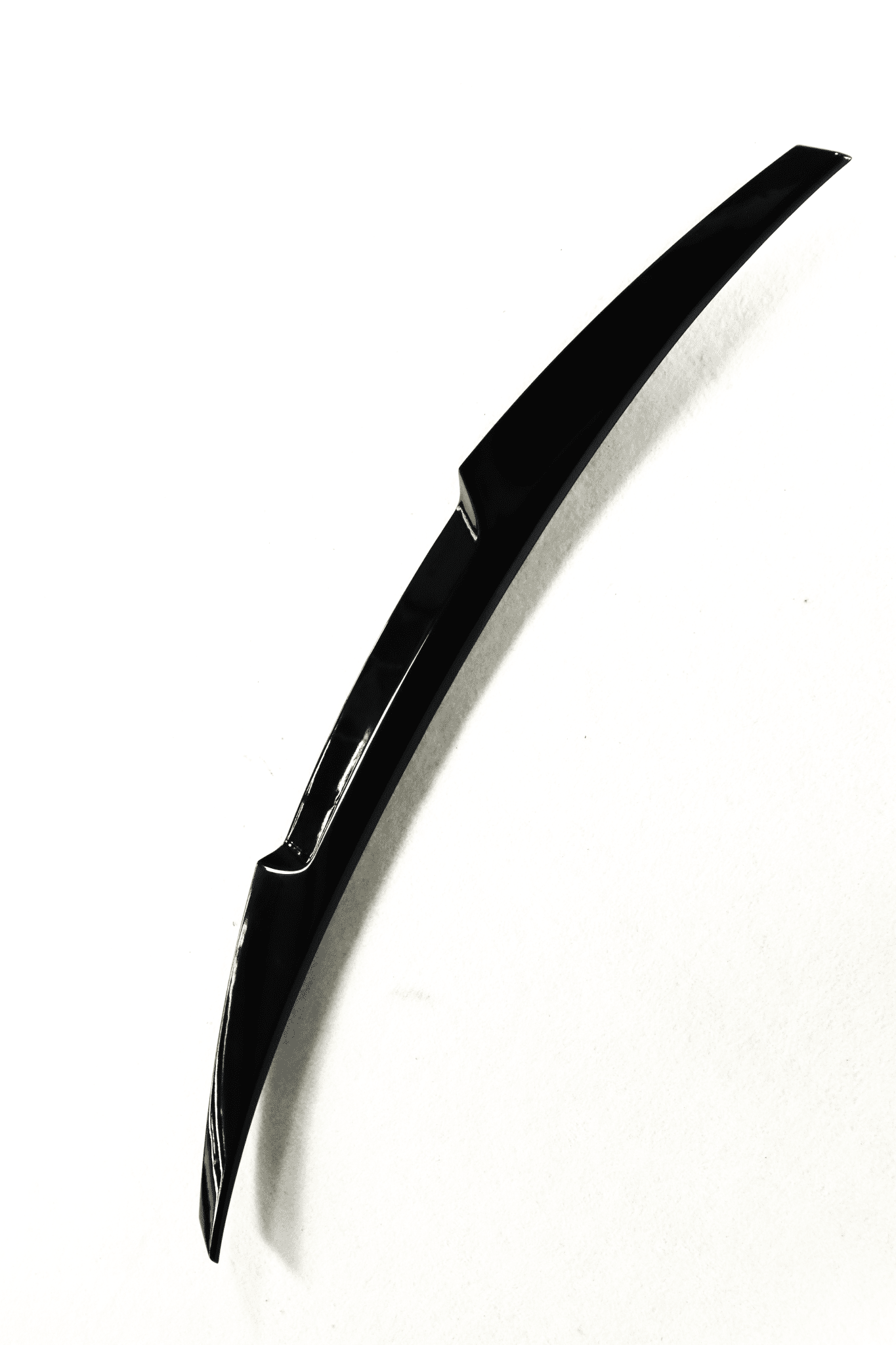 BMW G30/F90 V - STYLE SPOILER