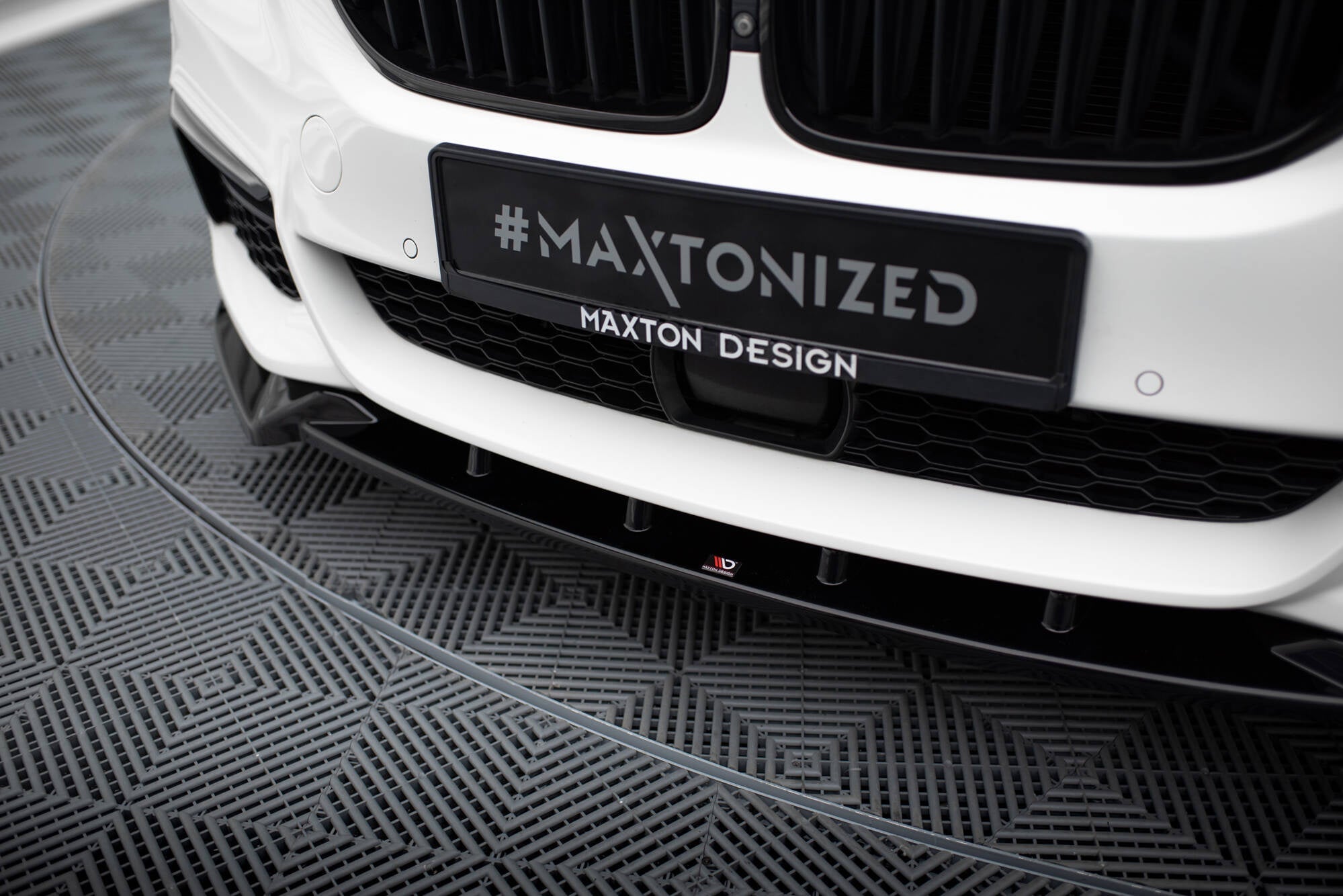 BMW G30/G31 MAXTON V.4 FRONTLEPPE
