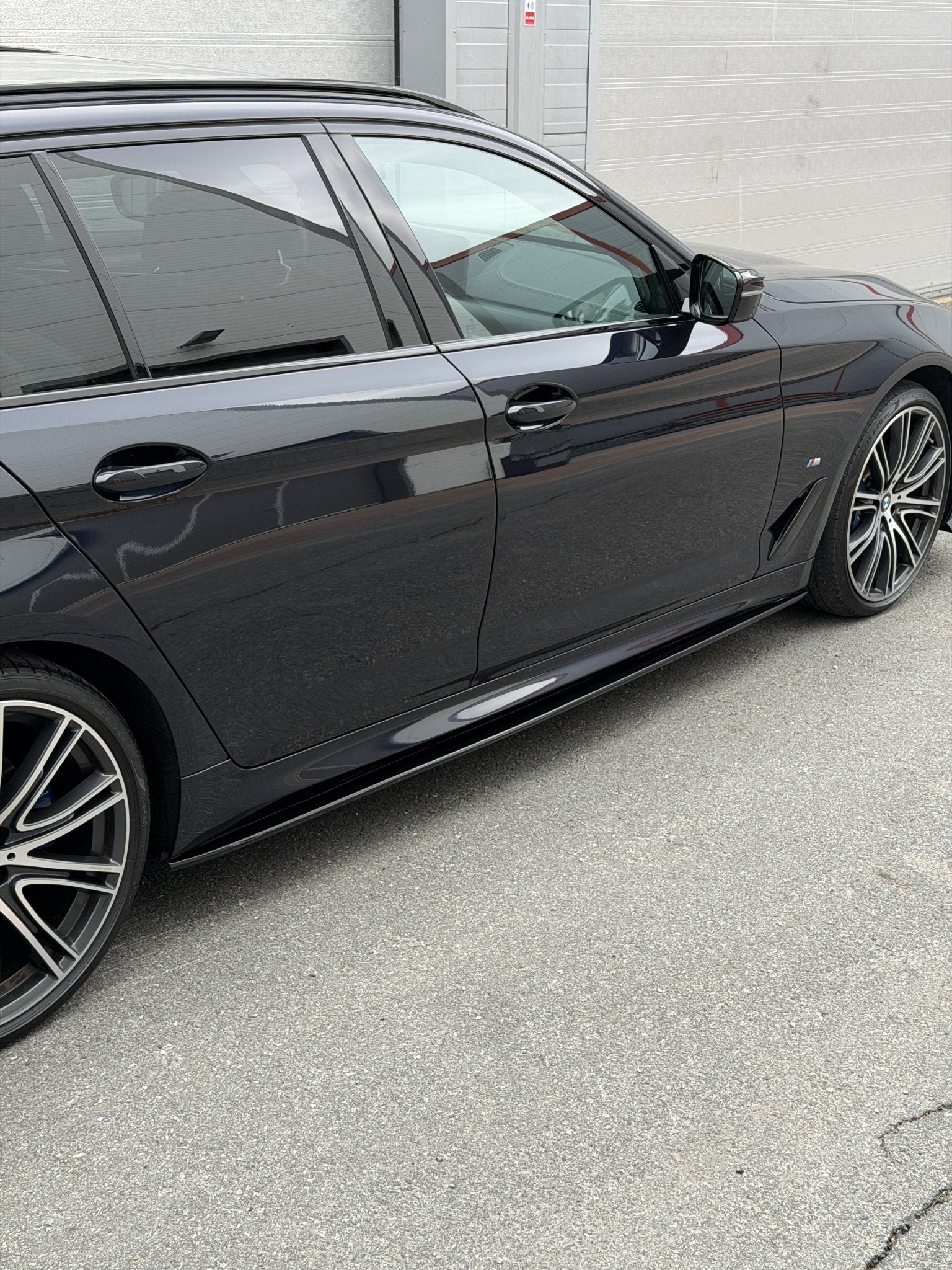 BMW G30/G31 PERFORMANCE SIDESKJØRT
