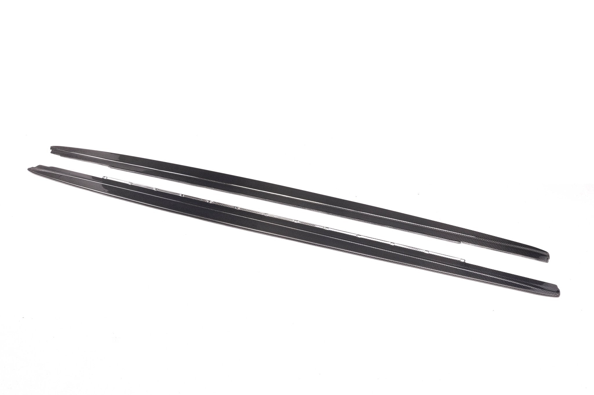 BMW G30/G31/F90 KARBONFIBER PERFORMANCE SIDESKJØRT