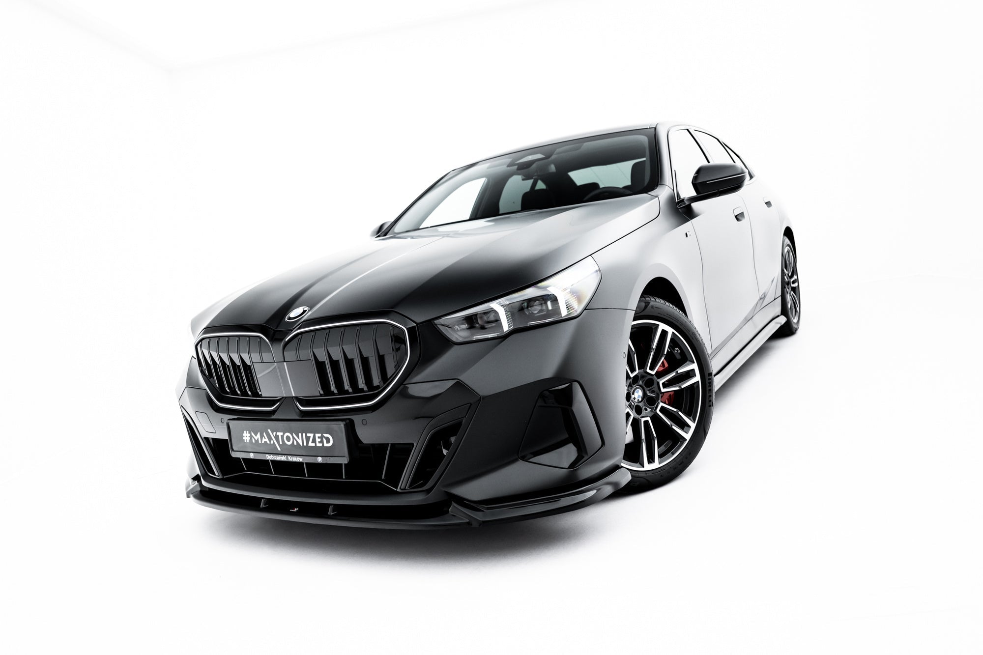 Front Splitter V.1 BMW 5 / i5 M - Pack Sedan / Touring G60 / G61