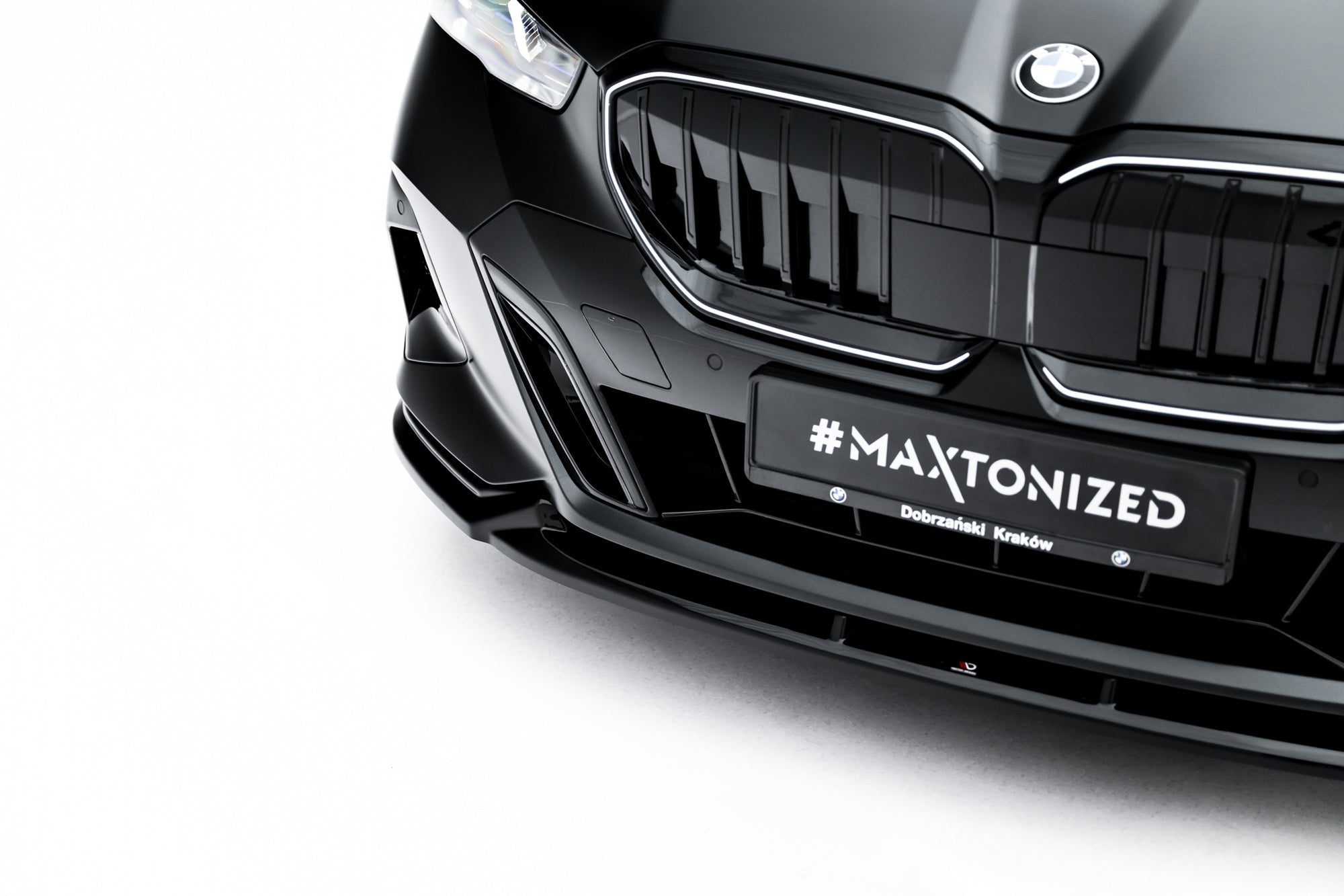 Front Splitter V.1 BMW 5 / i5 M - Pack Sedan / Touring G60 / G61