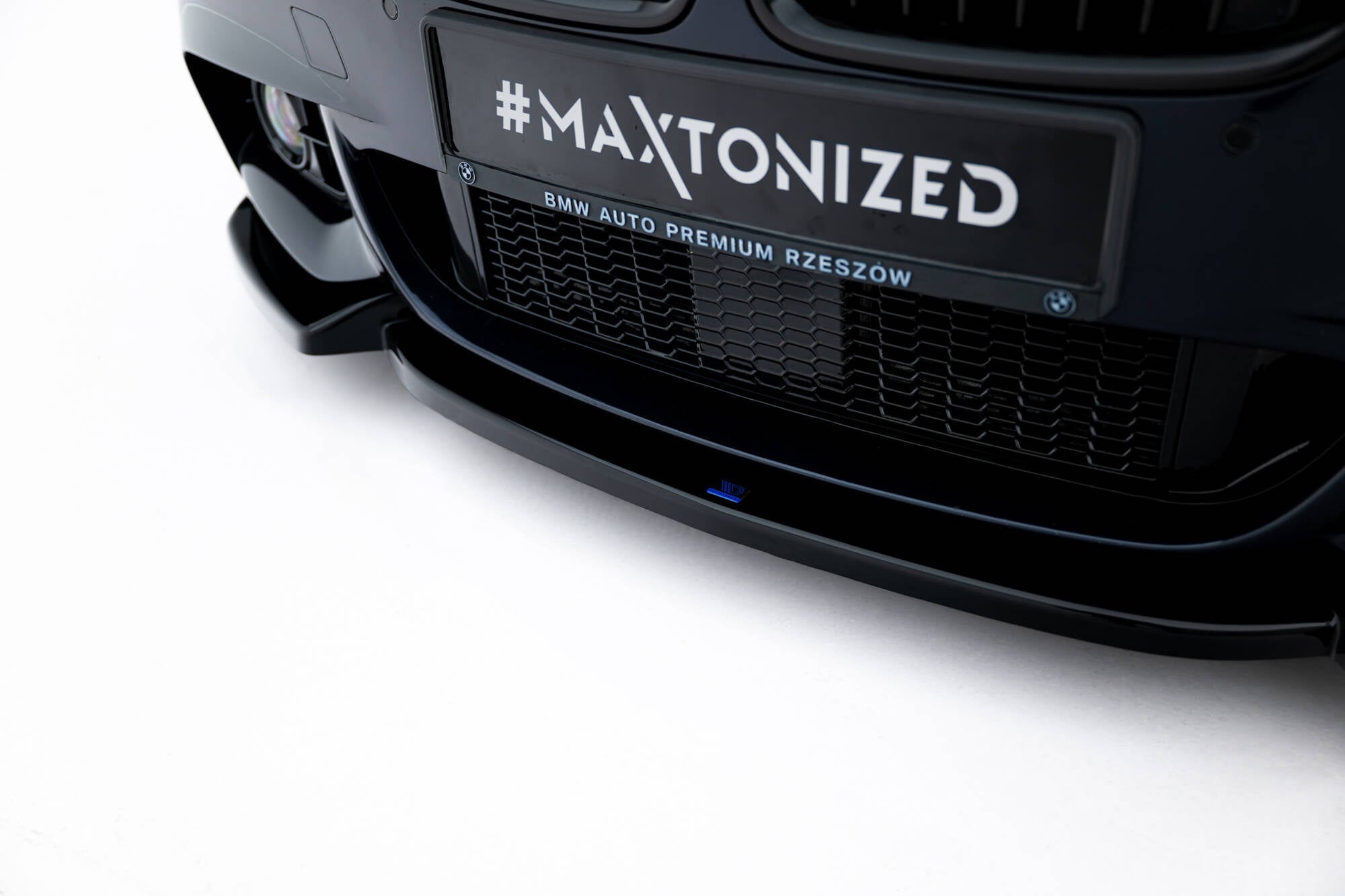 Maxton Design Frontsplitter V.3 – BMW 5 M - Pack F10 / F11