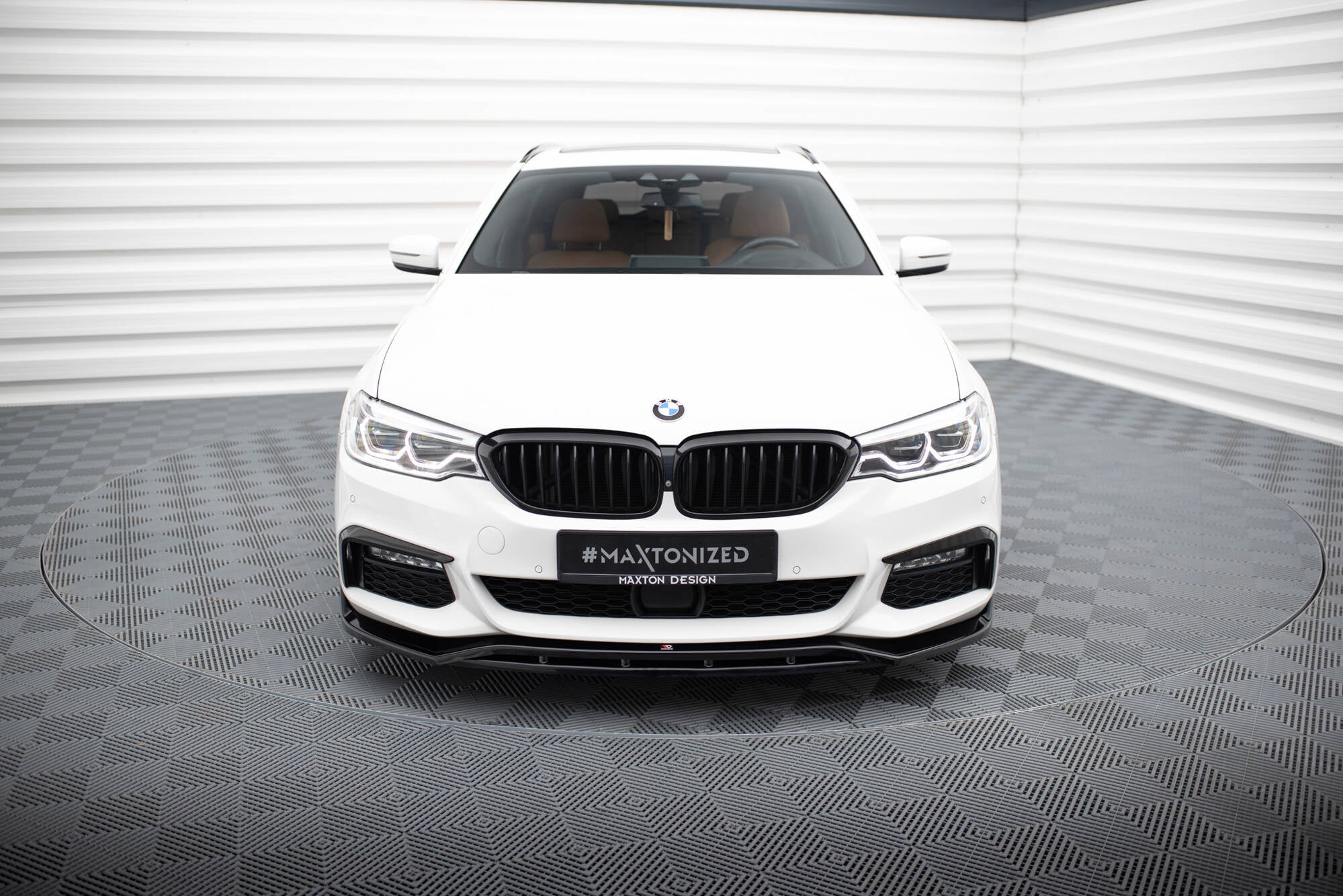Maxton Design Frontsplitter V.3 – BMW 5 M - Pack G30 / G31