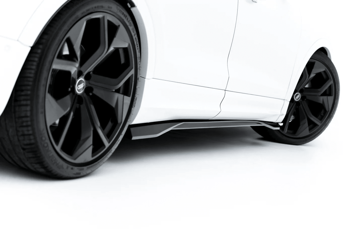 Maxton Design Prepreg Carbon Splitterpakke – Audi RSQ8 Mk1
