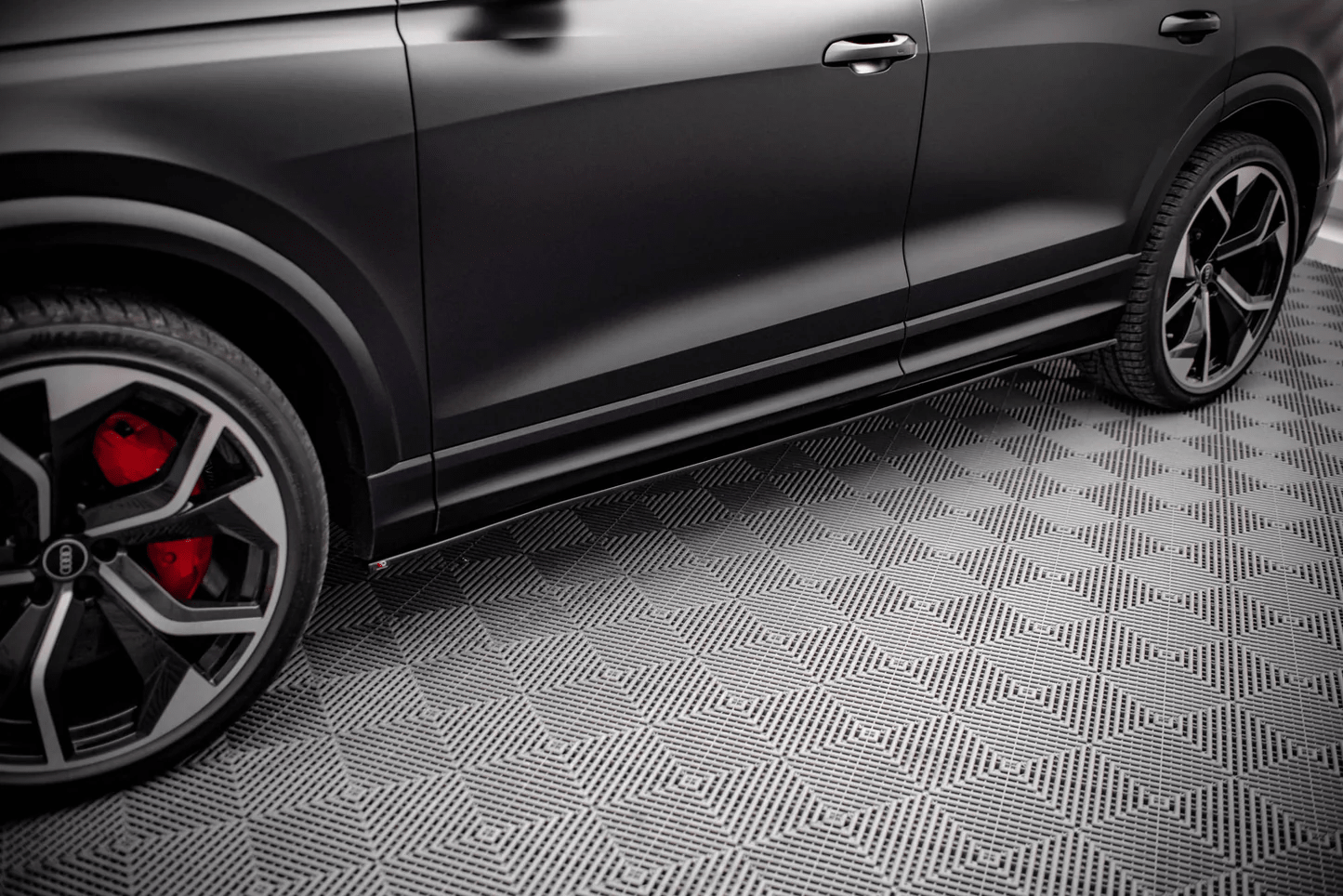 Maxton Design Splitterpakke – Audi RSQ8 Mk1